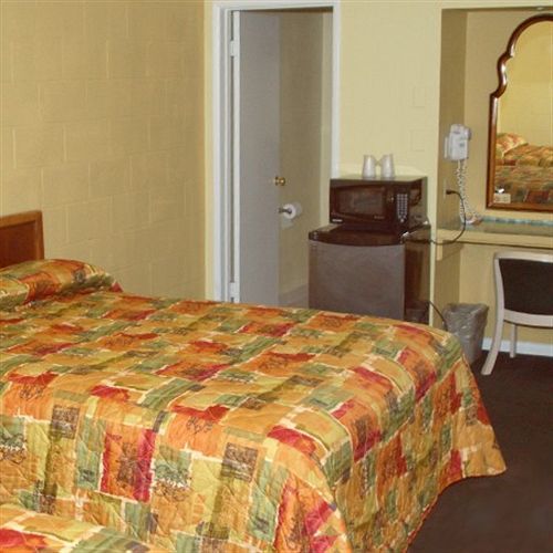 Royal Inn And Suites ヘメット 部屋 写真