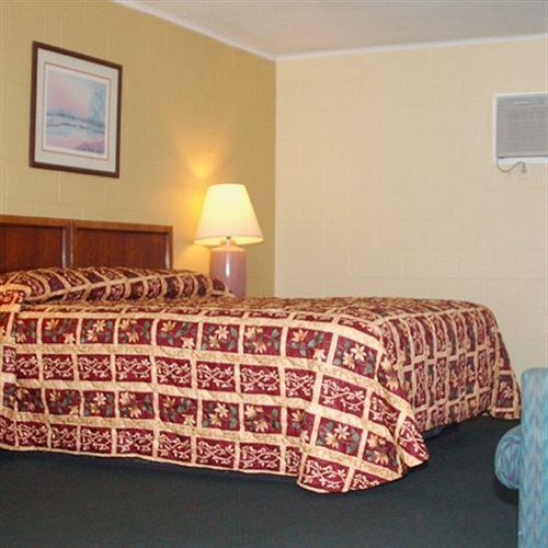 Royal Inn And Suites ヘメット 部屋 写真